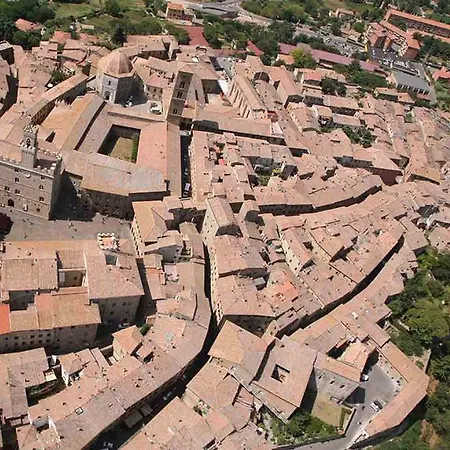 Suite Apartment Castello Volterra Exterior photo
